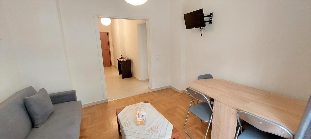Cozy Apartment In Nea Smyrni Athens Ngoại thất bức ảnh